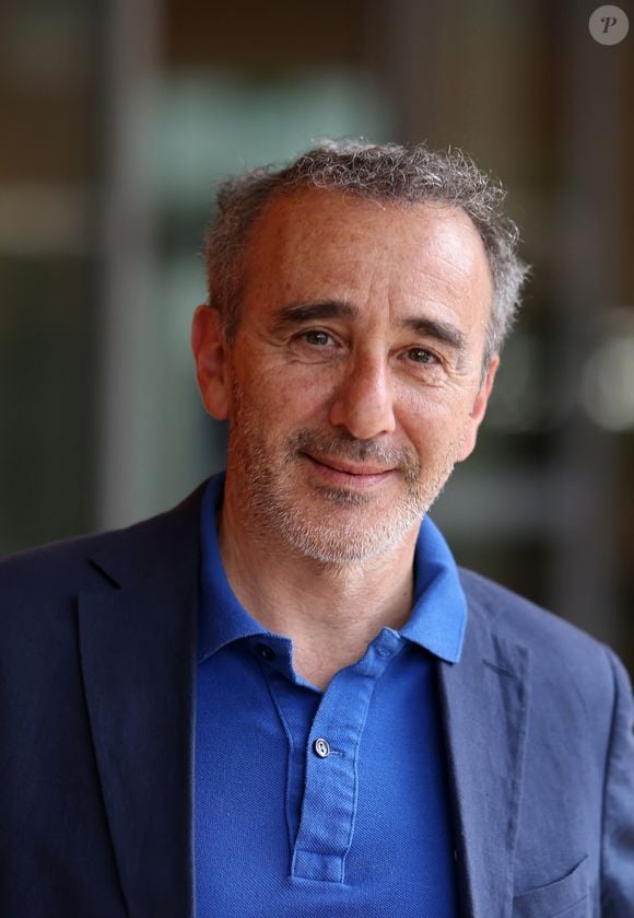 "On peut pas parler de ce qu'on maîtrise pas", a-t-il ainsi déclaré

Elie Semoun - Les célébrités au village lors des Internationaux de France de Tennis de Roland Garros le 1er juin 2025. © Dominique Jacovides / Bestimage