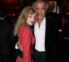 Il a choisi cette nuance dans le titre pour rassurer son épouse et sa fille Justine.

Arielle Dombasle et Bernard-Henri Lévy lors de la soirée de remise du prix littéraire de la Closerie des Lilas à Paris le 6 mai 2026. 

© Philippe Baldini / Bestimage