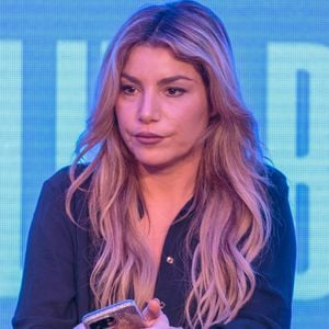 Lola Marois lors de la rencontre avec l’équipe de Plus Belle La Vie, Encore Plus Belle (TF1), modérée par le journaliste Alexandre du Serie Mania Festival international Lille 2024, à Lille, France, le 16 mars 2024. © Stéphane Vansteenkiste/Bestimage