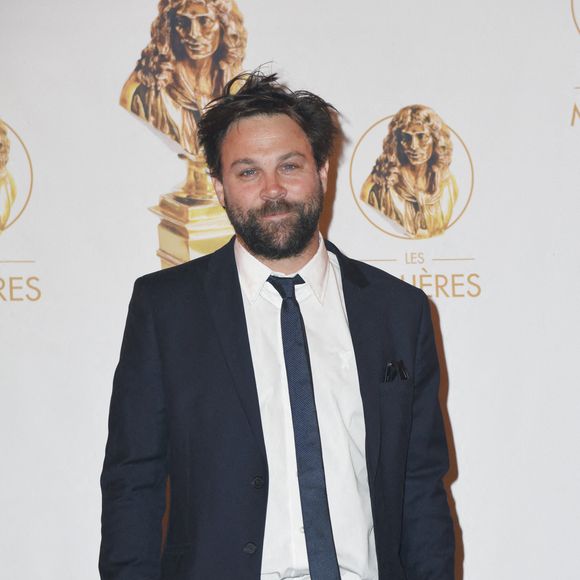 Celui qui est comédien comme son père a choisi de dire oui et de partager sa vie avec Flavie Péan ("Plus belle la vie", "Simon Coleman")

Arthur Jugnot à la 36ème Cérémonie des Molières aux Folies Bergères à Paris, France, le 28 avril 2025. Photo par Alain Apaydin/Abaca