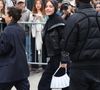 Autre star venue en solo, Adèle Exarchopoulos est apparue sans son compagnon François Civil. 

Adèle Exarchopoulos au défilé Lacoste "Collection Prêt-à-Porter Automne/Hiver 2025-2026" lors de la Fashion Week de Paris (PFW), le 9 mars 2025
© Denis Guignebourg / Bestimage