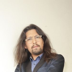 À l'occasion de la diffusion de l'émission "Le Grand Echiquier" qui célèbre Serge Gainsbourg, son fils Lulu a accordé une interview au Parisien. 

Lulu Gainsbourg lors de l'enregistrement de l'émission "Le Grand Echiquier - Spéciale Serge Gainsbourg" présentée par C.Chazal et A.Manoukian sur France 2, à Paris, France. © Jack Tribeca/Bestimage