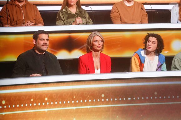 Exclusif - Matthieu Lartot, Sylvie Tellier, Roman Doduik - Enregistrement de l'émission "100% logique" présentée par C. Feraud et qui sera diffusée le 5 avril 2024 au Studio du Lendit à Saint-Denis, France, le 20 décembre 2024. © Christophe Clovis / Bestimage