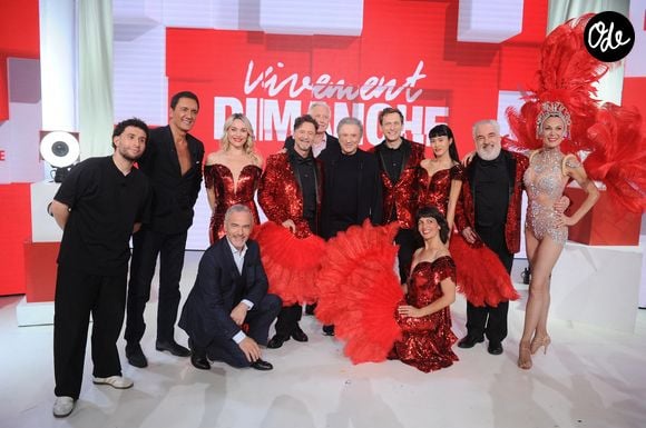 Exclusif - Youness Hanifi, Dany Brillant, Joy Esther, Franck Ferrand, Michel Drucker et l'équipe de la comédie musicale Paris is magique - Enregistrement de l'émission Vivement dimanche spéciale Paris, au studio Rive Gauche, presentée par M. Drucker le 16 septembre 2026 avec une diffusion sur France 3 le 20/09/2026. Guillaume Gaffiot/Bestimage