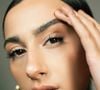 De son côté, le Microshading offre un look maquillé sans aucun effort. Ici, la méthode est différente : on ne dessine pas de poils, mais on crée plutôt une ombre légère et floutée sous la peau. 

Image Unsplash