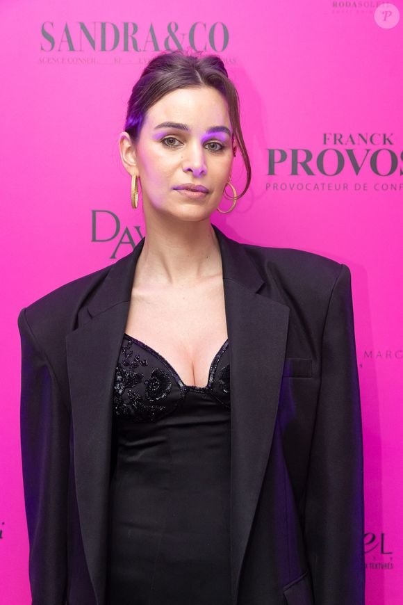 Exclusif - Elisa Bachir Bey lors d'une soirée  à la suite Sandra & Co lors du Festival International des Séries de Cannes, Canneseries Saison 8, à l’hôtel JW Marriott Cannes le 25 avril 2025.

© Aurelio Stella / William Sanches Tavares / Bestimage