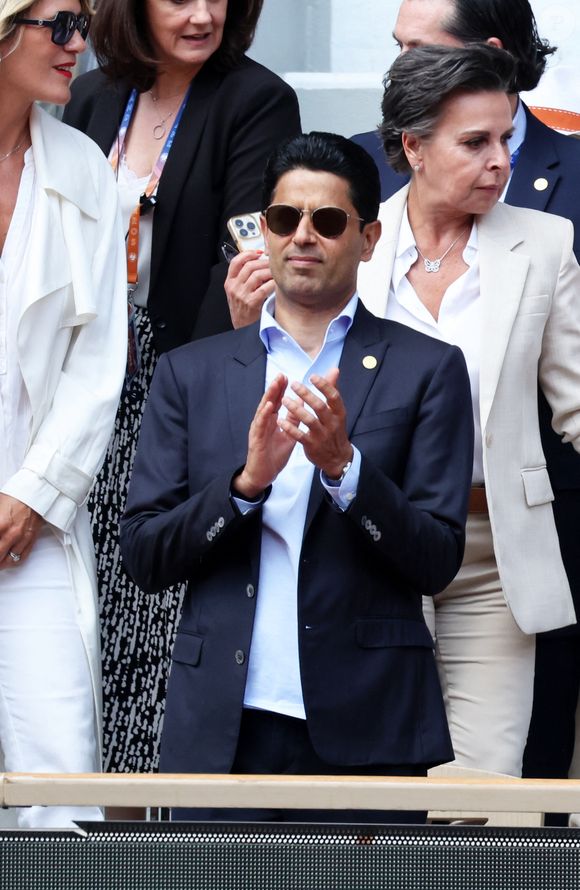 Nasser al-Khelaïfi (président du PSG) lors de la présentation du trophée de la Ligue des champions sur le court Philippe-Chatrier lors des internationaux de France de Tennis de Roland Garros 2025 (Jour 9), à Paris, France, le 2 juin 2025. © Jacovides-Moreau/Bestimage
