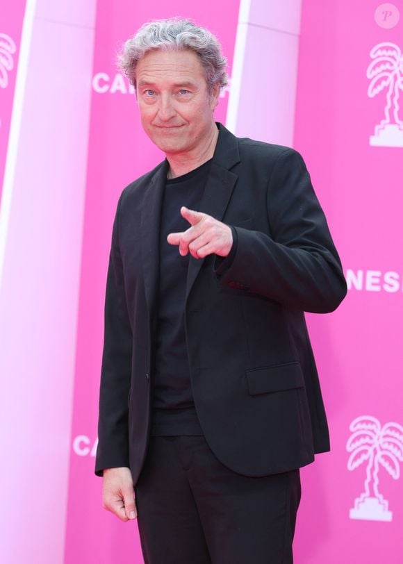Benjamin Baroche sur le pink carpet lors du festival Canneseries saison 8 au palais des festivals à Cannes le 27 avril 2025.
© Denis Guignebourg / Bestimage