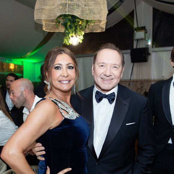 Maria Bravo et Kevin Spacey - Soirée du "Global Gift Gala" lors du 78ème Festival International du Film de Cannes le 19 mai 2025. © Toni C via Bestimage