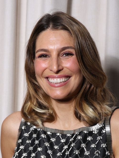 Après Paul Mirabel, Laury Thilleman partage ses photos de leurs vacances entre grands espaces et détente : elle rayonne !