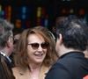 Derrière le sourire radiant de l'icône du cinéma, se cachait un combat secret.

Nathalie Baye - Mariage de Laura Smet et Raphaël Lancrey-Javal à l'église Notre-Dame des Flots au Cap-Ferret le jour de l'anniversaire de son père Johnny Hallyday le 15 juin 2019.