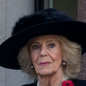La reine Camilla (Camilla Parker Bowles, reine consort d'Angleterre) assiste à la cérémonie du dimanche du Souvenir au cénotaphe de Whitehall. Chaque année, les membres de la famille royale britannique se joignent aux politiciens, aux anciens combattants et aux membres du public pour se souvenir de ceux qui sont morts au combat. Photo par GOFF  / BESTIMAGE