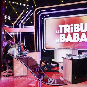 Exclusif - Cyril Hanouna, Jordan Deluxe, sur le plateau de l’émission « TPMP » présentée par C.Hanouna et diffusée en direct sur Youtube et sur toutes les box (SFR, FREE, Bouygues, MyCanal etc), Paris, France, le 18 mars 2025. © Jack Tribeca / Bestimage