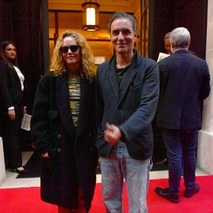 Vanessa Paradis et Samuel Benchetrit lors de l'anniversaire de l'hôtel Les Jardins du Faubourg à Paris le 9 juin 2022.

© Veeren / Bestimage