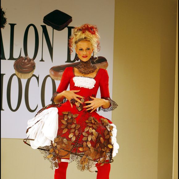 Élodie Gossuin - Soirée d'inauguration du Salon du Chocolat 2006.

© Bestimage