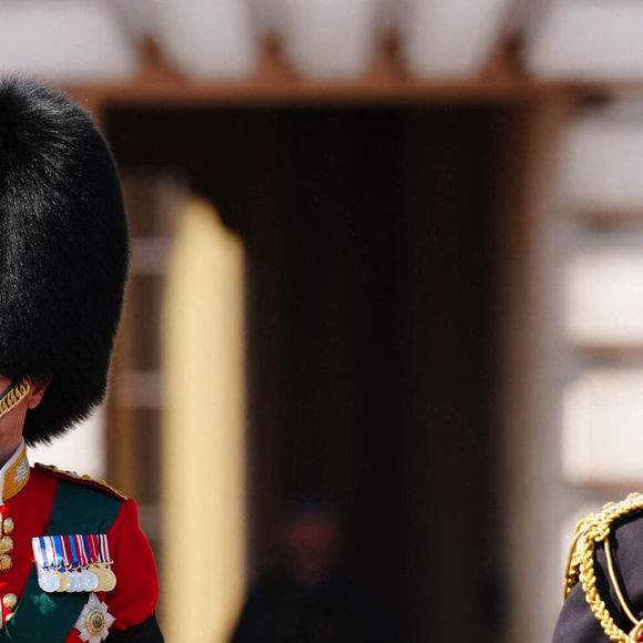 Le duc d'Édimbourg et la princesse royale quittent le palais de Buckingham avant la cérémonie du drapeau dans le centre de Londres, alors que le roi Charles III célèbre son anniversaire officiel. Date de la photo : samedi 14 juin 2025. ... Cérémonie de remise des couleurs ... 14-06-2025 ... Londres ... UK ... Le crédit photo doit être lu comme suit : Aaron Chown/PA Wire. Numéro de référence unique : 80647716 ... Le crédit photo doit être lu comme suit : Aaron Chown/PA Wire