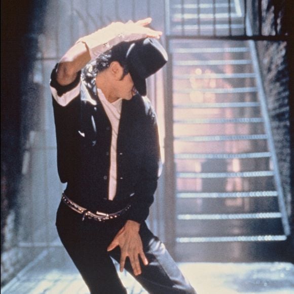 Issues de la collection privée du Norvégien Richard Fossaas, pas moins de 50 pièces mythiques ayant appartenu à l'interprète de "Thriller" seront ainsi dispersées.

Archive - Michael Jackson

© Bestimage