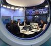 Il y a du changement sur les ondes de la radio Europe 1 !
Exclusif - Cyril Hanouna sur le plateau de de l’émission « On Marche Sur La Tête » présentée par C.Hanouna et diffusée en direct sur Europe 1 à Paris. © Jack Tribeca/Bestimage