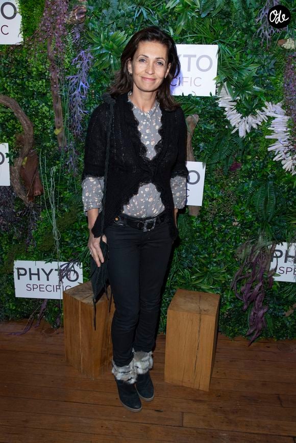 Adeline Blondieau - Soirée de lancement des produits Phyto Specific de la marque Phyto à la Pause Parisienne à Paris suivie d'un showcase de G. Dourdan, le 19 novembre 2019. © Pierre Perusseau/Bestimage