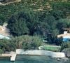 Elle a expliqué s'être éloignée de son domaine de La Madrague au fil du temps, au profit de La Garrigue qui la représente davantage désormais.
Archives - Vue aérienne de La Madrague à Saint-Tropez en 1995
Franz Chavaroche / Nice Matin / Bestimage