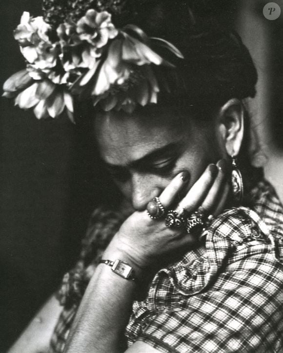 Frida Kahlo handicapée à 18 ans : un trajet en bus a mal tourné et l'a privée de sa "virginité" : Le diaporama - Purepeople