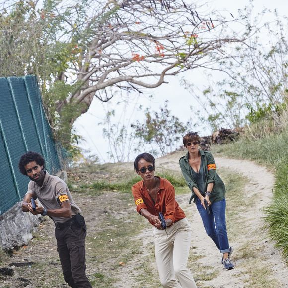 Exclusif - Julien Beramis, Béatrice De la Boulaye et Sonia Rolland sur le tournage de la série "Tropiques criminels" en Martinique diffusée le 22 novembre sur France 2. Le 8 mai 2019
© Sylvie Castioni / Bestimage