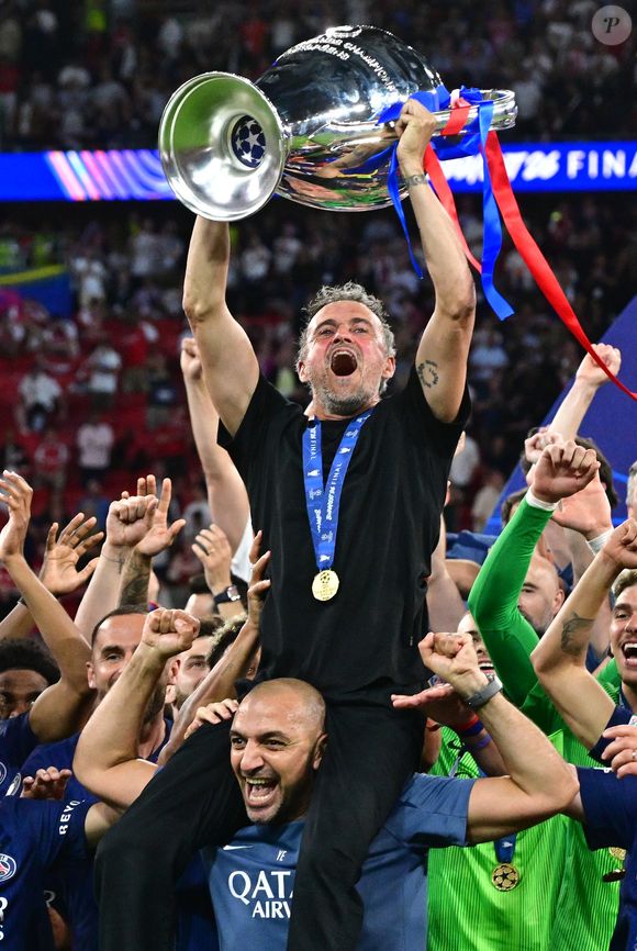 Luis Enrique - Le PSG remporte la Ligue Des Champions 2026, pour la seconde fois d'affilée face à Arsenal au stade Ferenc-Puskas à Budapest le 30 mai 2026. © Christian Liewig/Bestimage