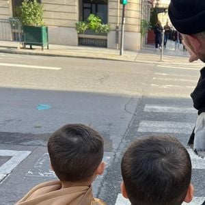 M. Pokora et fils Isaiah et Kenna sur Instagram.