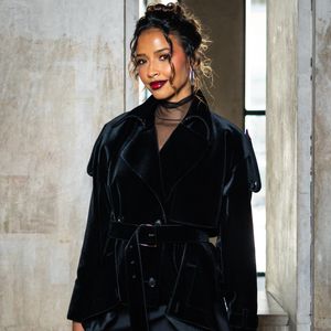 Flora Coquerel - People au défilé Akris Collection Femme Prêt-à-Porter Printemps/Eté 2026 lors de la Fashion Week de Paris (PFW) le 5 octobre 2025. © Julien Sarkissian/Bestimage