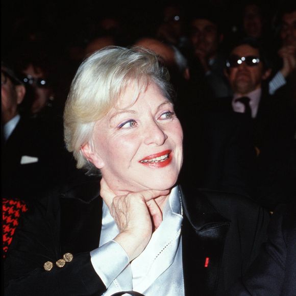 Depuis toujours, elle a affronté chaque épreuve dignement et vécu chaque bonheur avec joie

Loulou Gasté et Line Renaud.