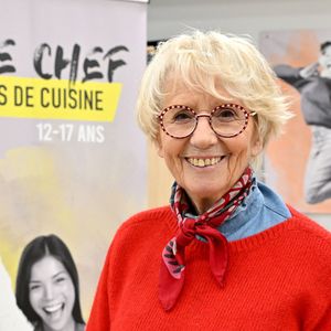 Mercotte, la jurée de l'émission "Le Meilleur Pâtissier" sur M6, est venue à Nice, le 26 avril 2024, pour rencontrer les adolescents du stage culinaire " Nice Chef " et superviser leurs réalisations, des biscuits de Savoie façon Mercotte. 
© Bruno Bebert / Bestimage