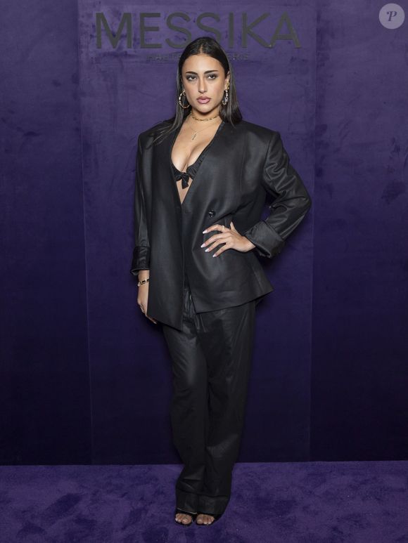 Samia Kanaan au photocall du défilé Messika Collection Femme Prêt-à-Porter Printemps/Eté 2026 lors de la Fashion Week de Paris (PFW), au Musée des Arts décoratifs, à Paris, France, le 13 octobre 2025. © Olivier Borde/Bestimage