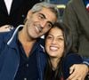 Exclusif - Ary Abittan, très tendre avec sa fille Netty, dans les tribunes lors du match de Ligue 1 McDonald's "PSG - Auxerre (2-0)" au Parc des Princes à Paris, le 27 septembre 2025. Ary Abittan est actuellement en tournée avec son nouveau spectacle "Authentique".
© Cyril Moreau/Bestimage