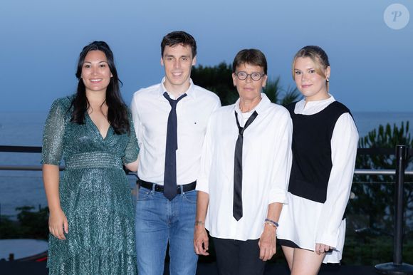 S.A.S. la princesse Stéphanie de Monaco, Louis et Marie Ducruet et Camille Gottlieb posent avant le Gala Fight AIDS Monaco, dans la salle des Etoiles du Sporting Monte-Carlo, à Monaco, le 5 juillet 2025. © Olivier Huitel/Pool Monaco/Bestimage