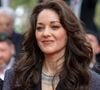 L'actrice révélée dans la franchise "Taxi" mange bio, et pas seulement, elle fait aussi soigneusement attention à la saisonnalité des fruits et légumes.
Marion Cotillard - Montée des marches du film « Firebrand (Le jeu de la reine) » lors du 76ème Festival International du Film de Cannes, au Palais des Festivals à Cannes. Le 21 mai 2023
© Olivier Borde / Bestimage