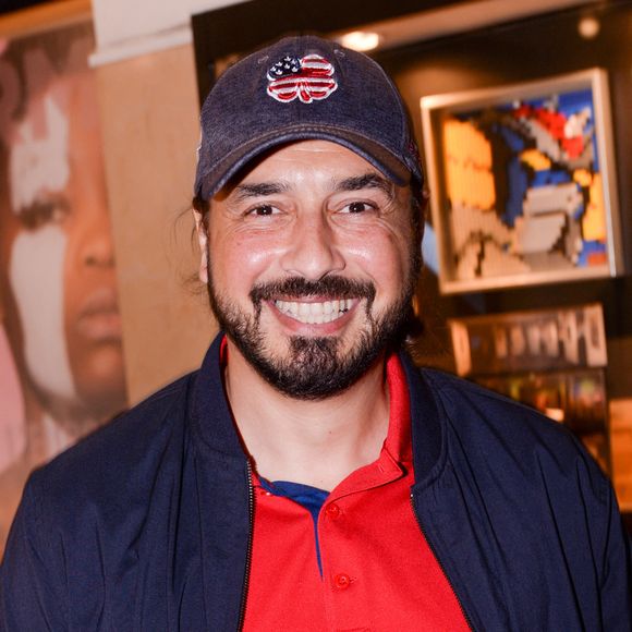 Exclusif - Moundir (Zoughari) lors de la première du spectacle Lost in Buenos Aires à l'Européen à Paris le 28 juin 2021.

© Rachid Bellak / Bestimage