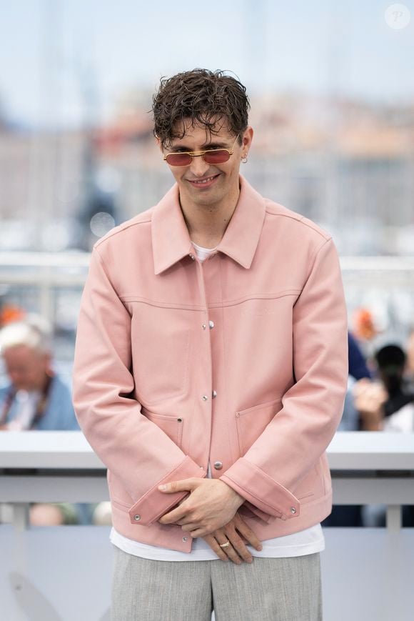 Raphaël Quenard au photocall de I Love Peru lors du 78ème Festival International du Film de Cannes, au Palais des Festivals à Cannes, France, le 18 mai 2025. © Jacovides-Moreau/Bestimage