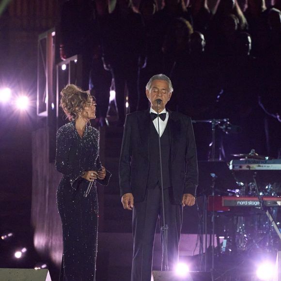 Karol G, Andrea Bocelli à la soirée concert "Grace for the World" au Vatican le 13 septembre 2025 ; un concert unique sur la place Saint-Pierre. Backgrid UK/ Bestimage