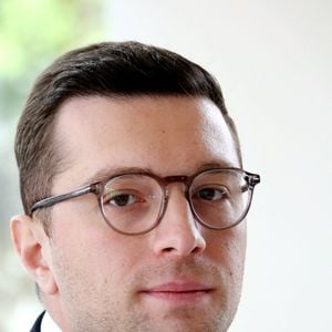 Jordan Bardella, président du Rassemblement National, a réuni les 55 têtes de liste RN du département à Saint-Léon pour les soutenir en vue des élections municipales à venir.
Le 12 mars 2026.

© Patrick Bernard / Bestimage