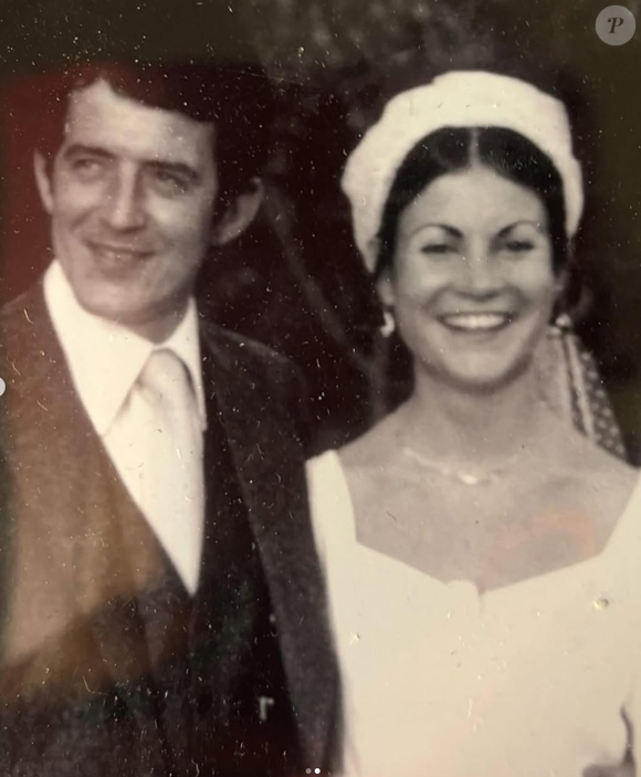 Photo : Ils étaient mariés depuis 1978 Isabelle Morini-Bosc a posté des  photos avec son mari Alain, sur Instagram, le 10 mars 2025 - Purepeople