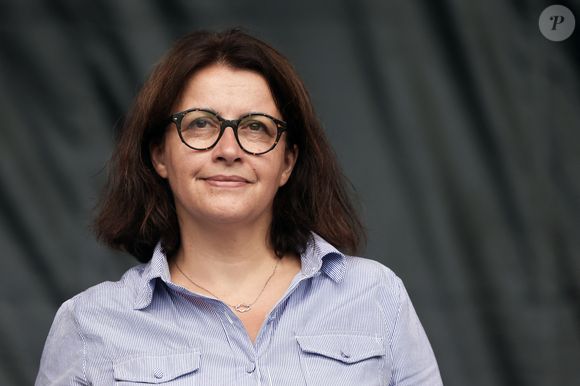 Louis Sarkozy sera à l'antenne le lundi et le mercredi à 7h50, en alternance avec Cécile Duflot, qui interviendra le mardi et le jeudi, à la même heure. 

Cécile Duflot,  lors d'un rassemblement de protestation contre le RN, le 27 juin 2024. © Stéphane Lemouton / Bestimage