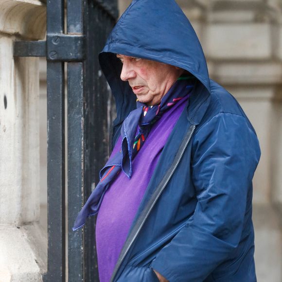 Hervé Vilard à la sortie des obsèques de José Sébéloué, chanteur du groupe "La Compagnie Créole", en l'église Saint-Ambroise à Paris, France, le 12 septembre 2023. © Christophe Clovis/Bestimage
