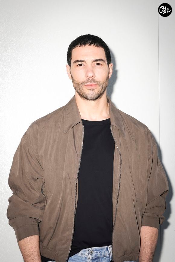 Il lui a fallu un an et demi pour retrouver sa forme.

Exclusif - Tahar Rahim en backstage de l'émission "C à vous" lors du 78ème Festival International du Film de Cannes le 20 mai 2025. © Jack Tribeca / Bestimage