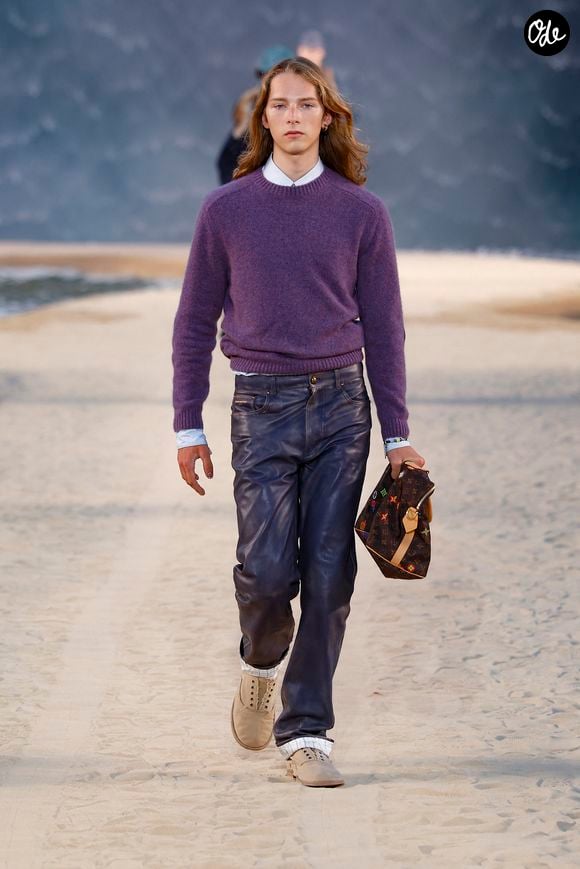 Défilé de mode Louis Vuitton Prêt à Porter Collection Homme Printemps/Été 2027 lors de la Fashion Week de Paris, à la Cité Internationale Universitaire de Paris, France, le 23 juin 2026. © Bestimage
