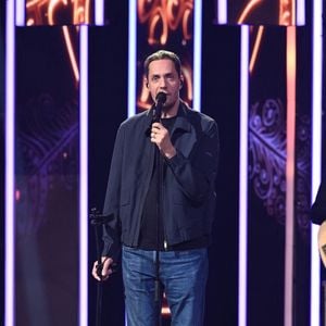 Si l'artiste a continué d'assurer quelques dates de concerts outre-Atlantique, il a surtout pu déconnecter et trouver l'inspiration pour écrire un nouvel album...

Grand Corps Malade, auteur-compositeur-interprète et poète français, lors du Téléthon 2023, à Saint-Denis, près de Paris, en France, le 8 décembre 2023. Photo de Tomas Stevens/Abaca