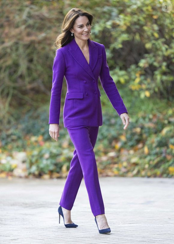 Catherine (Kate) Middleton, princesse de Galles arrive au Design Museum pour co-organiser l'événement avec le Centre de la Fondation Royale pour la petite enfance à Londres le 15 novembre 2023. AGENCE / BESTIMAGE