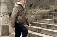 Dominique Besnehard - Arrivées aux obsèques de Niels Arestrup à l'Église Saint-Roch à Paris le 10 décembre 2024. © Florian Savina / Bestimage