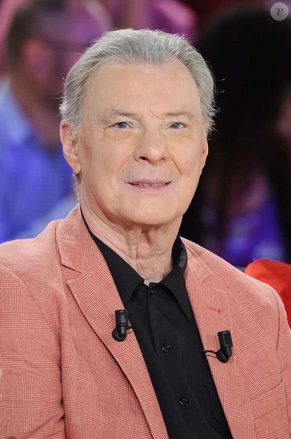Exclusif - Herbert Léonard - à l'enregistrement de l'émission "Vivement Dimanche" dans le studio Gabriel à Paris, le 27 aout 2018.

Photo : Guillaume Gaffiot / Bestimage