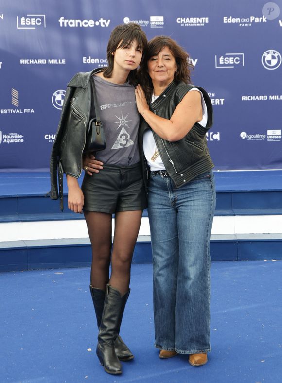 Eva Yelmani et Romane Bohringer - Arrivées au cinéma CGR lors de la 18ème édition du Festival du Film Francophone d'Angoulême (FFA) le 29 août 2025.
© Guirec Coadic / Bestimage