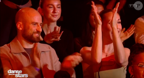 Ian Ziering et sa compagne dans Danse avec les stars, capture d'écran TF1